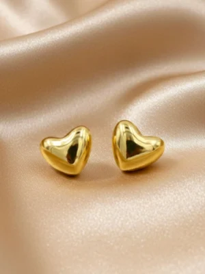 Small Heart Shaped Anti-Tarnish Stud Earrings
